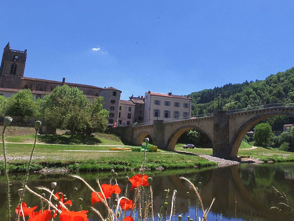 Village Vaccances Lavoute Chilac Auvergne - Lavoûte-Chilhac visuel 9/14 Village Vaccances Lavoute Chilac Auvergne - Lavoûte-Chilhac visuel 9/14