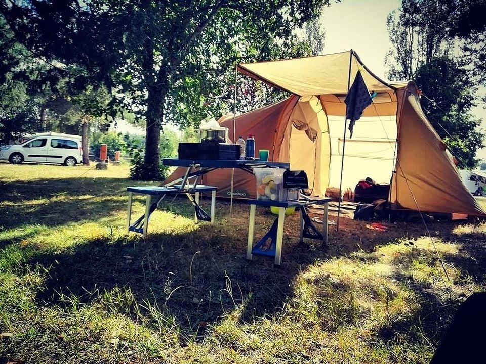 Camping de la Seuge Auvergne - Saugues visuel 4/12 Camping de la Seuge Auvergne - Saugues visuel 4/12