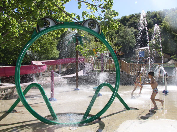 Le Poët-Célard - 2 - campings